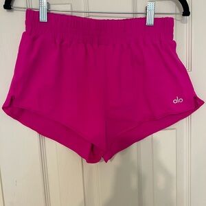 ALO Yoga Pink Athletic Shorts Lightweight Elastic Waist